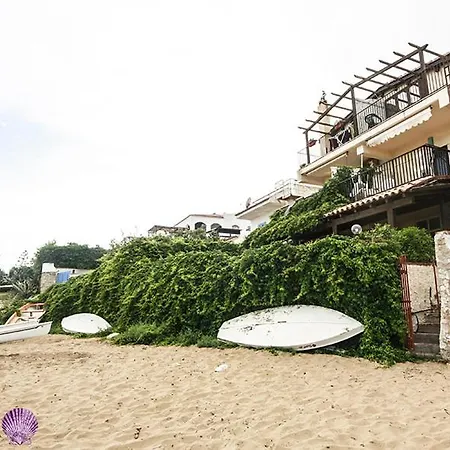 Casa La Conchiglia Sulla Spiaggia Lido di Noto Exterior foto